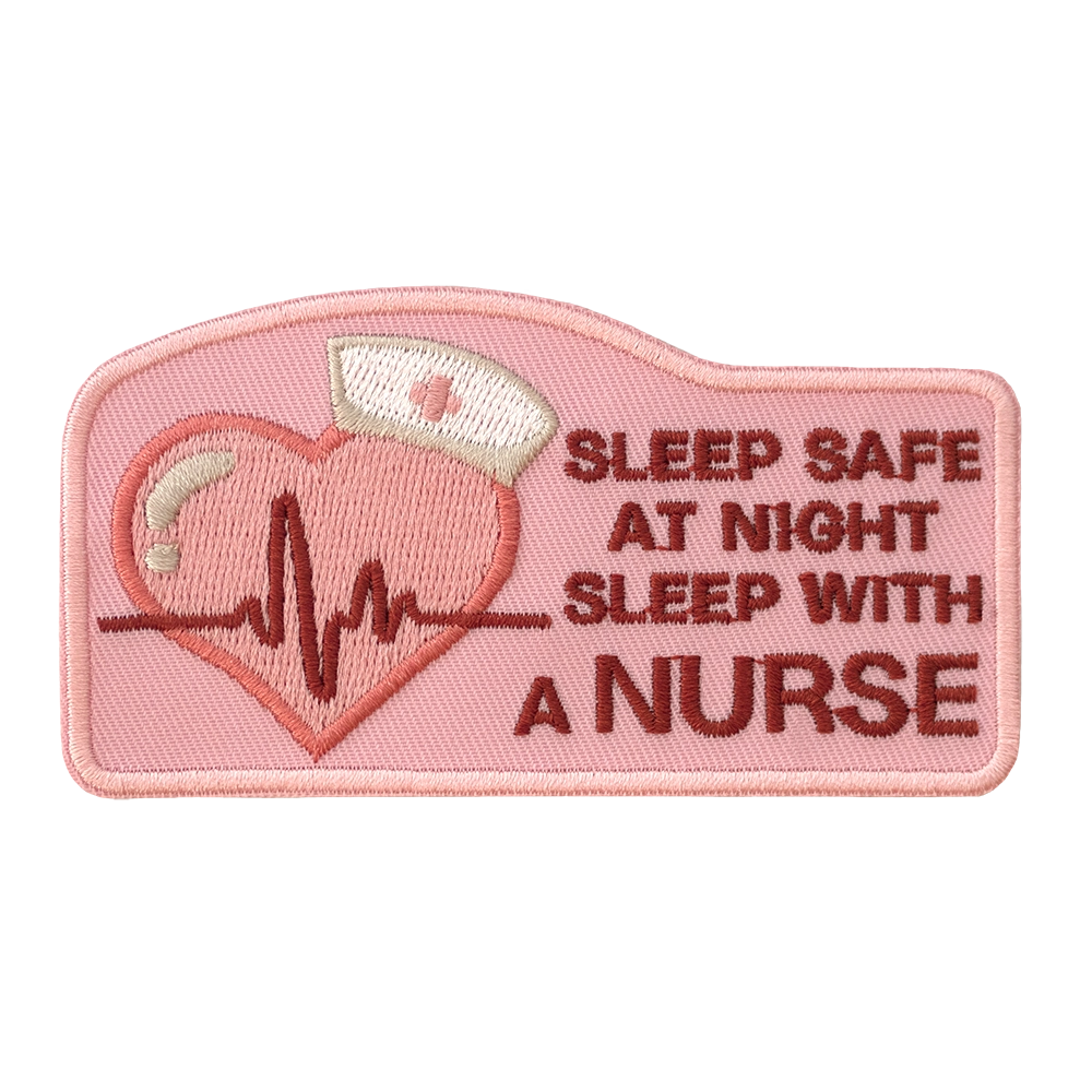 sleep-safe-at-night-haalarimerkki-merkattu-fi-haalarimerkit